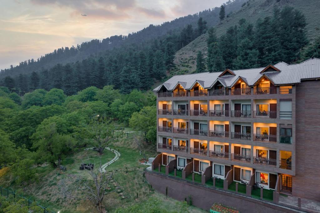 Hotel chinar palace pahalgam  Hotel Image