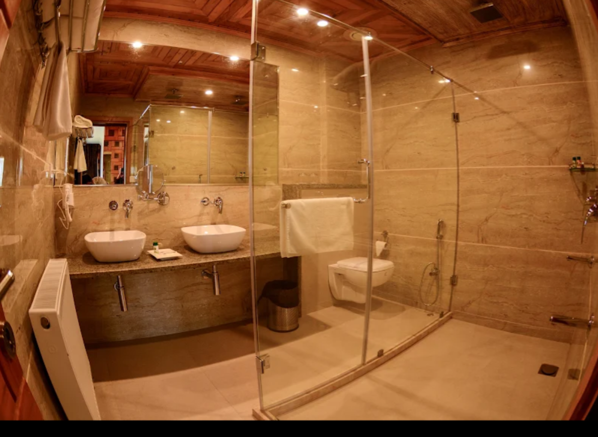 RoseWood Hut/Hotel Hotel Image